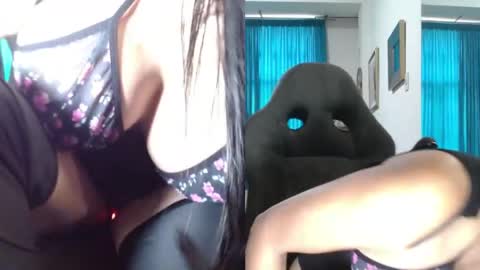 Snapshot of kelly_squirting chatting on 29, 4, 2026 KELLY online show from 29, 4, 2026