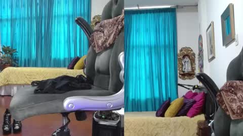 Snapshot of kelly_squirting chatting on 29, 5, 2026 KELLY online show from 29, 5, 2026
