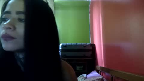 Snapshot of kellyandkataleya chatting on 20, 5, 2026 kelly kata Lovense is on PVT ALWAYS OPEN online show from 20, 5, 2026