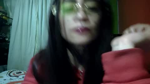 Snapshot of kellyandkataleya chatting on 22, 5, 2026 kelly kata Lovense is on PVT ALWAYS OPEN online show from 22, 5, 2026