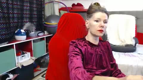 kelly online show from 27, 2, 2025