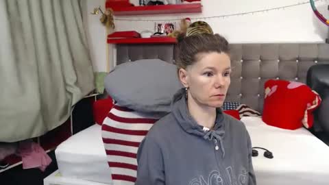 Snapshot of kellynumber chatting on 19, 1, 2026 kelly online show from 19, 1, 2026