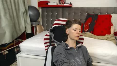 kelly online show from 15, 5, 2026
