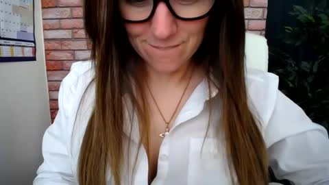 Snapshot of kelseykruz chatting on 3, 7, 2026 KelseyKruz online show from 3, 7, 2026