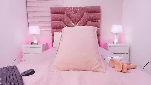 kemdall lopez online show from 8, 2, 2026