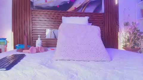 Snapshot of kemdall_lopez chatting on 17, 7, 2026 kemdall lopez online show from 17, 7, 2026