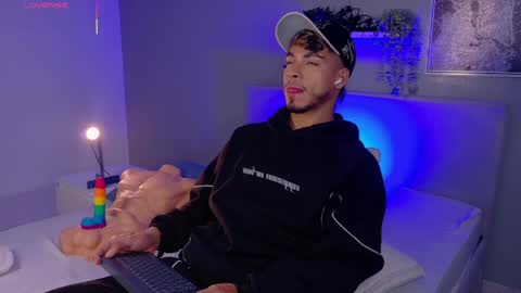 Snapshot of ken_boy_ chatting on 2, 6, 2026 online show from 2, 6, 2026