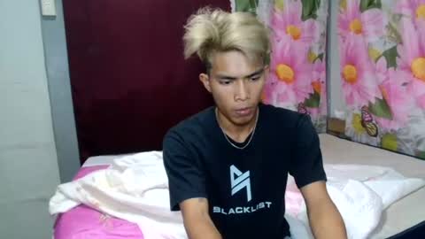 Snapshot of ken_minjun chatting on 21, 7, 2026 ken_minjun online show from 21, 7, 2026