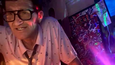 kencam70 online show from 20, 4, 2026