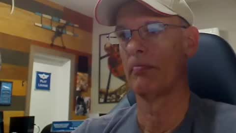 Snapshot of kendaddyfl chatting on 2, 6, 2026 kendaddyfl online show from 2, 6, 2026