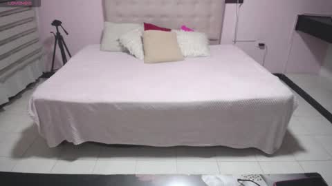 kendall_rossii_ online show from 14, 12, 2025