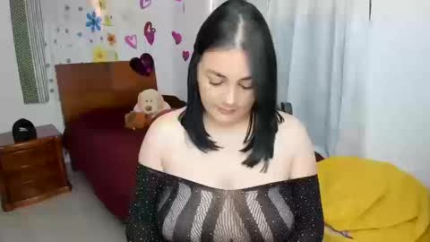 Fernanda online show from 17, 10, 2025