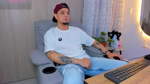 kendel_dimitri online show from 16, 10, 2025