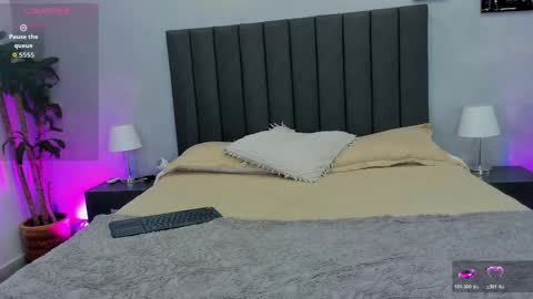 Snapshot of kendra_london chatting on 3, 6, 2026 Kendra London online show from 3, 6, 2026