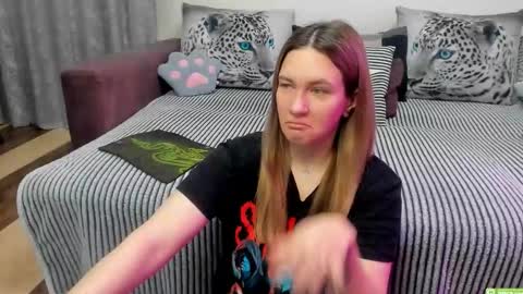 Kendra online show from 8, 3, 2026