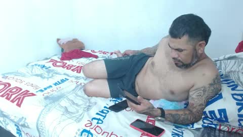 Kendra And Miller online show from 5, 4, 2026