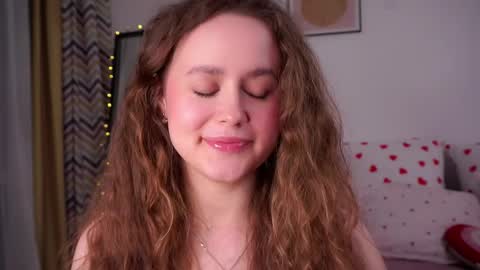 Kira online show from 9, 4, 2026