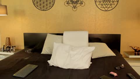 KENDRA online show from 12, 1, 2025