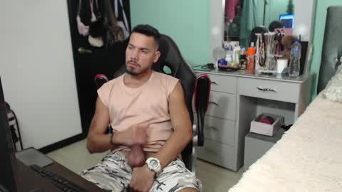 Chriss Morales online show from 15, 1, 2025