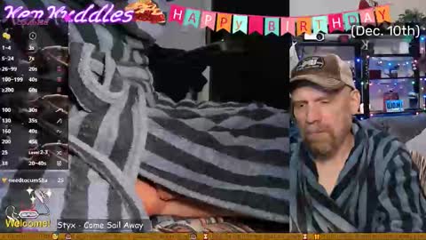 Snapshot of kenkuddles chatting on 19, 12, 2025 Ken Kuddles online show from 19, 12, 2025