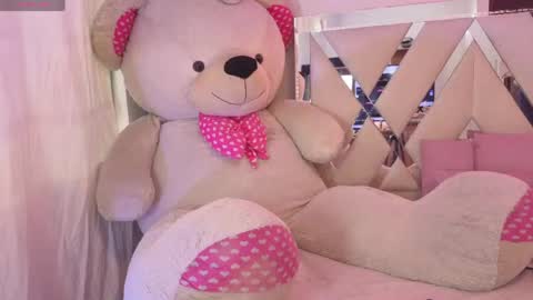 Snapshot of kenndal_tay chatting on 16, 5, 2026 kenndal_tay online show from 16, 5, 2026