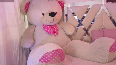 Snapshot of kenndal_tay chatting on 16, 5, 2026 kenndal_tay online show from 16, 5, 2026