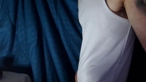 Kennfox777 online show from 1, 1, 2025