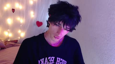 Snapshot of kenny__hot chatting on 21, 2, 2025 kenny online show from 21, 2, 2025