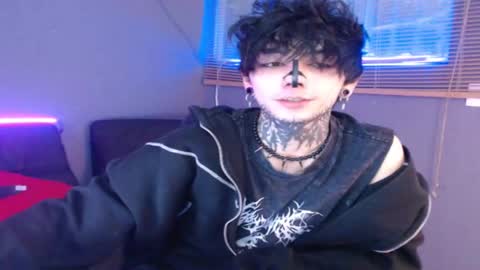 Snapshot of kenny__hot chatting on 13, 11, 2025 kenny online show from 13, 11, 2025