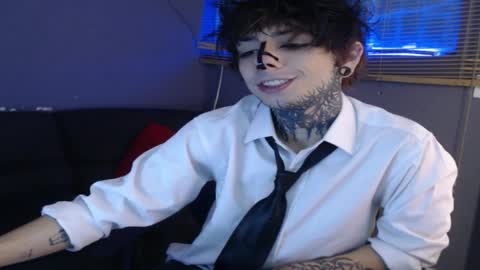 Snapshot of kenny__hot chatting on 19, 12, 2025 kenny online show from 19, 12, 2025