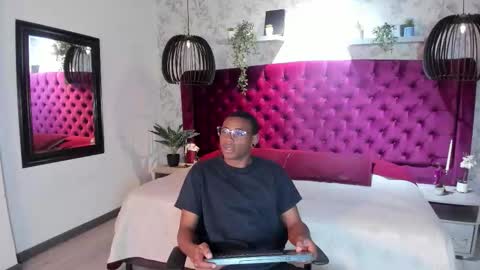 Snapshot of kenny_thompson_ chatting on 23, 2, 2026 Kenny Thompson online show from 23, 2, 2026