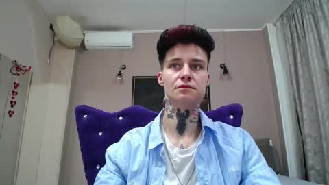 Snapshot of kennyvibe chatting on 9, 6, 2026 kennyvibe online show from 9, 6, 2026