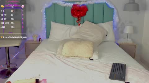 kentha_mitchells online show from 15, 12, 2024