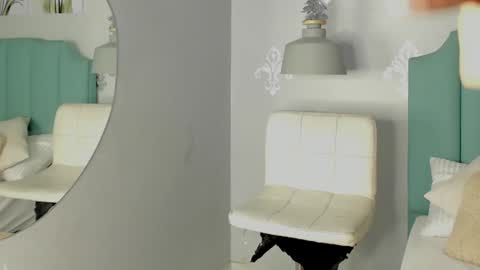 kentha_mitchells online show from 17, 1, 2025