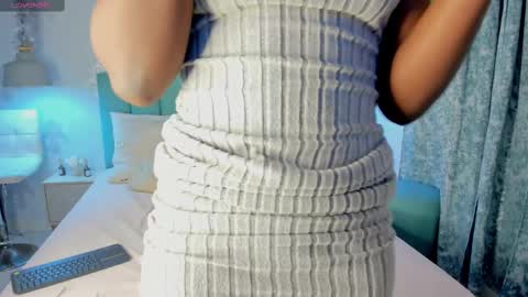 kentha_mitchells online show from 10, 3, 2025
