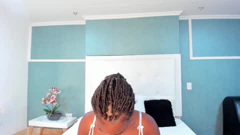 kentha_mitchells online show from 23, 9, 2025