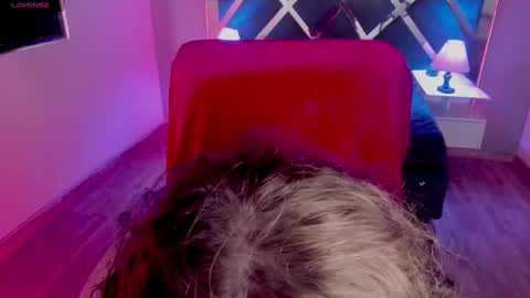 Snapshot of kenziesharik chatting on 8, 3, 2025 Kenzie online show from 8, 3, 2025