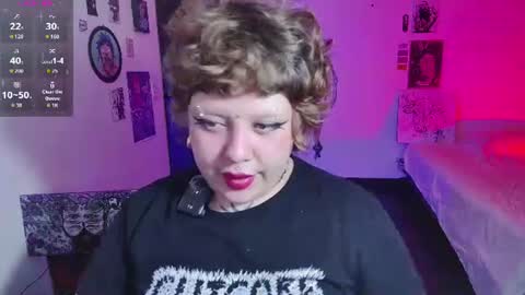 Snapshot of kenziesharik chatting on 19, 6, 2026 Kenzie online show from 19, 6, 2026