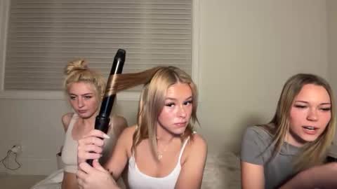 kenziesmithh online show from 26, 11, 2025