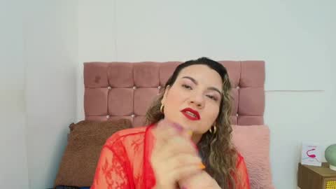 Snapshot of kerly_mature42 chatting on 6, 4, 2026 KERLY online show from 6, 4, 2026