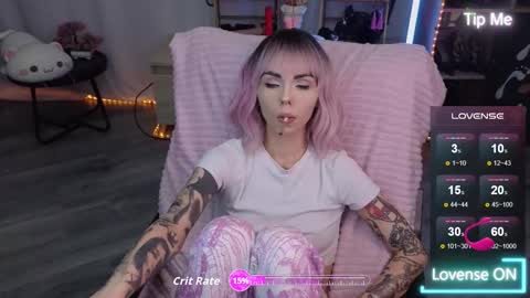 Snapshot of kerry_kirk chatting on 7, 11, 2025 Kerry online show from 7, 11, 2025