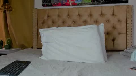 Kery Hillson online show from 6, 2, 2025