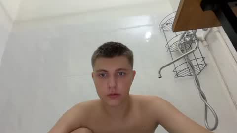 Snapshot of keviinx444 chatting on 8, 8, 2026 Keva online show from 8, 8, 2026