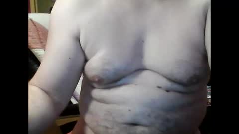 Snapshot of kevin803908 chatting on 10, 10, 2025 kevin803908 online show from 10, 10, 2025