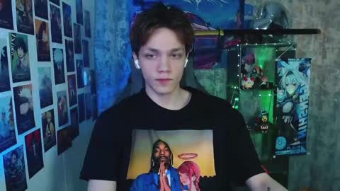 Snapshot of kevin_joestar chatting on 19, 4, 2026 Kevin online show from 19, 4, 2026