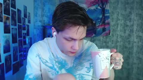 Snapshot of kevin_joestar chatting on 17, 5, 2026 Kevin online show from 17, 5, 2026