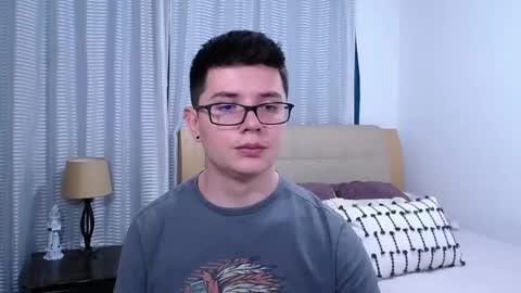 Kevin online show from 7, 4, 2026