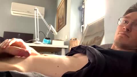 Snapshot of kevkev_01 chatting on 19, 4, 2026 kevkev_01 online show from 19, 4, 2026