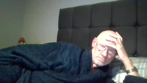 kevlooking4sez online show from 1, 11, 2025