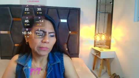 Snapshot of keyla_brunette_ chatting on 23, 5, 2026 KEYLA BRUNETTE online show from 23, 5, 2026
